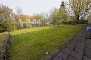 thumbnail: Garden