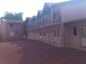 thumbnail: General view