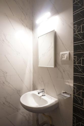 784616949.jpg