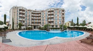 thumbnail: Outdoor pool