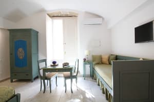 thumbnail: Living area