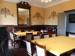 thumbnail: Breakfast area
