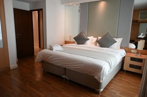 thumbnail: Living area