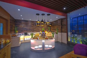thumbnail: Restaurant