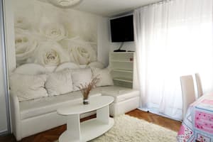 thumbnail: Room amenity