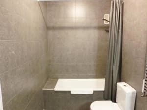 thumbnail: 192976083.jpg