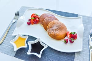 thumbnail: Breakfast buffet