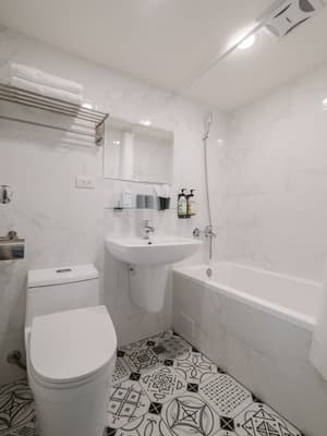thumbnail: Bathroom