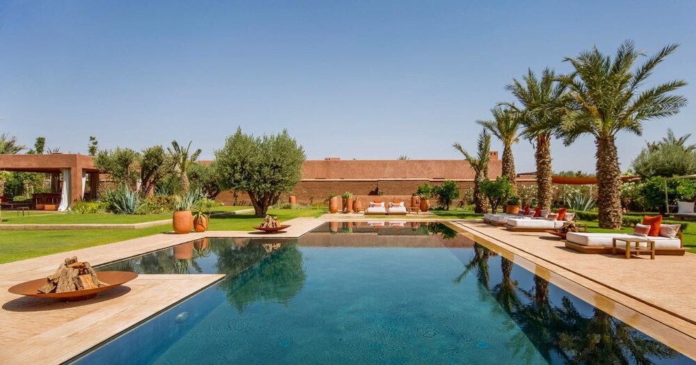 Private Pool