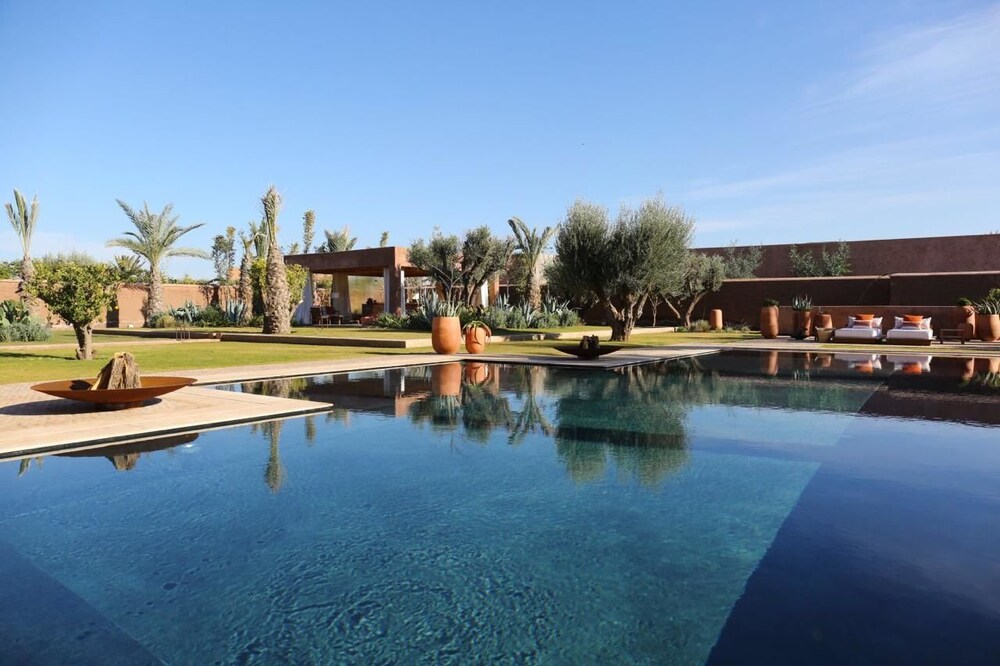 Private Pool