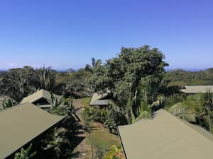 thumbnail: Property grounds