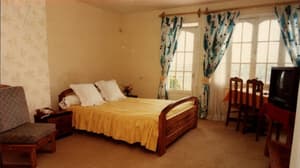thumbnail: Room