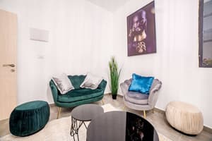 thumbnail: Living area