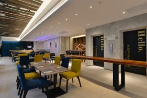 thumbnail: Restaurant