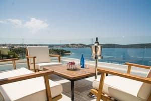 thumbnail: Balcony