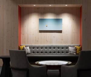 thumbnail: Lobby sitting area