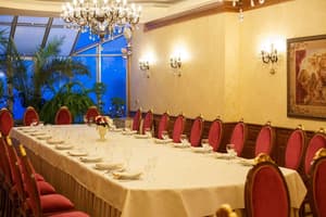 thumbnail: Restaurant