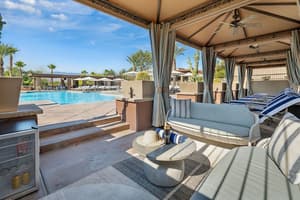 thumbnail: Pool