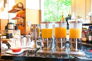 thumbnail: Breakfast area