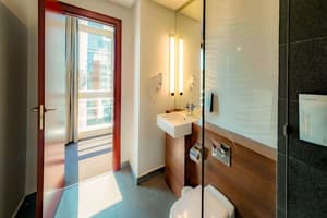 thumbnail: Accessible bathroom