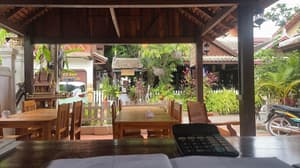 thumbnail: Reception