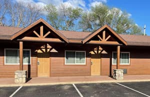 thumbnail: Exterior