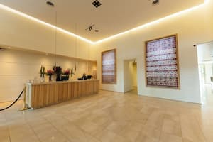 thumbnail: Reception