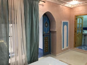 thumbnail: Interior