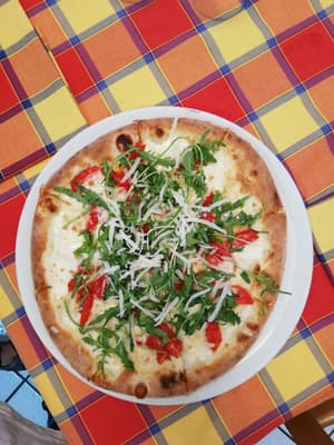 thumbnail: Restaurant