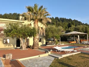 thumbnail: Sundeck