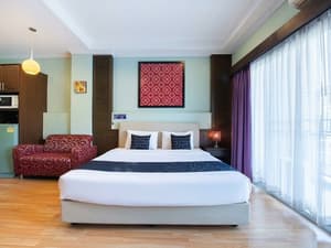 thumbnail: Room