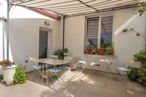 thumbnail: Terrace/patio