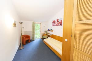 thumbnail: Interior