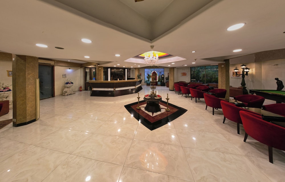 Reception hall