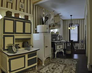 thumbnail: Interior detail
