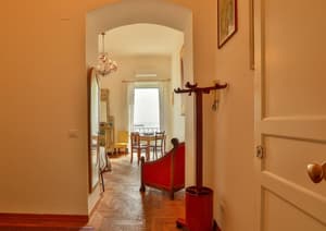 thumbnail: Interior detail