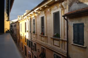 thumbnail: Exterior