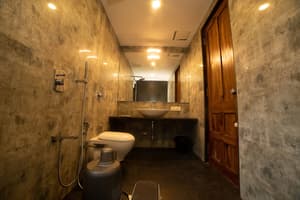 thumbnail: Bathroom