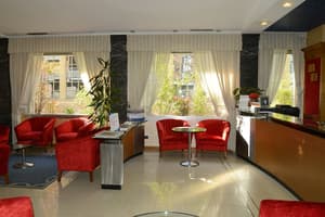 thumbnail: Reception