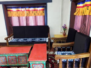thumbnail: Interior entrance