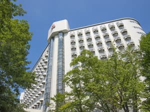 thumbnail: Exterior