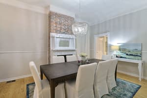 thumbnail: In-room dining
