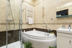 thumbnail: Deep soaking bathtub