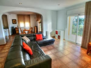 thumbnail: Living room