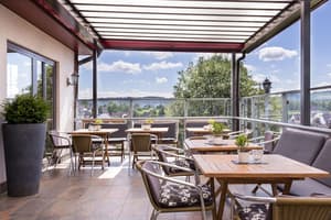 thumbnail: Terrace/patio