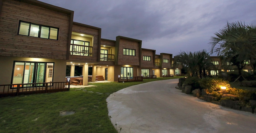 Front of property - evening/night