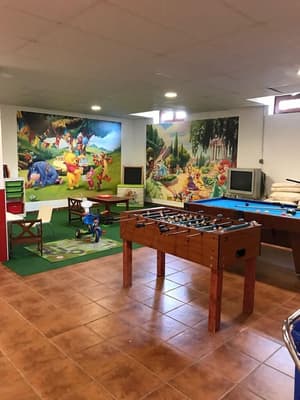 thumbnail: Billiards
