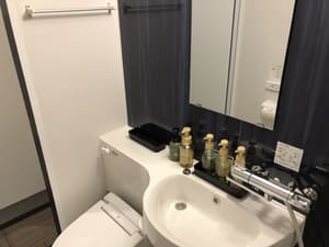thumbnail: Bathroom