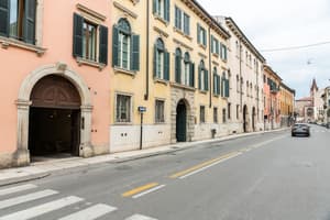 thumbnail: Exterior