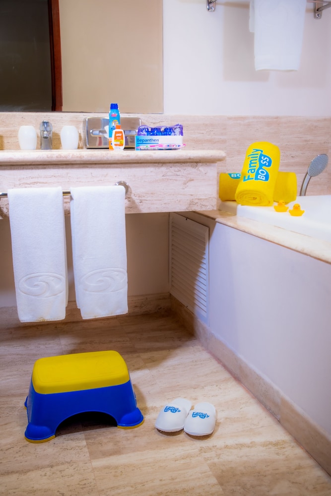 Bathroom amenities